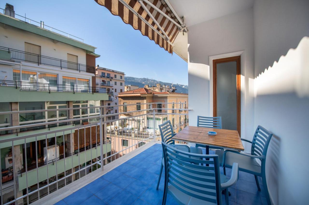 Coral Apartments Sorrento Exterior photo