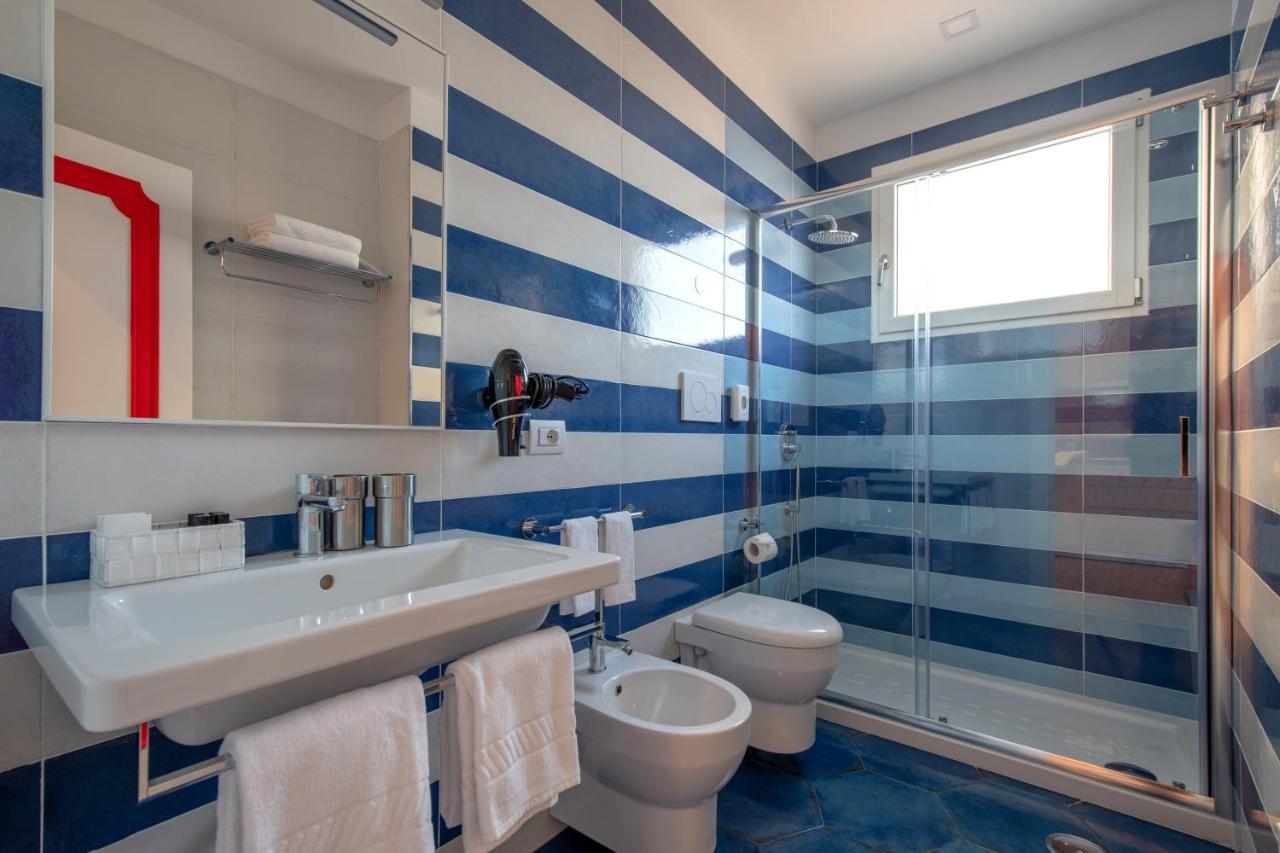 Coral Apartments Sorrento Exterior photo