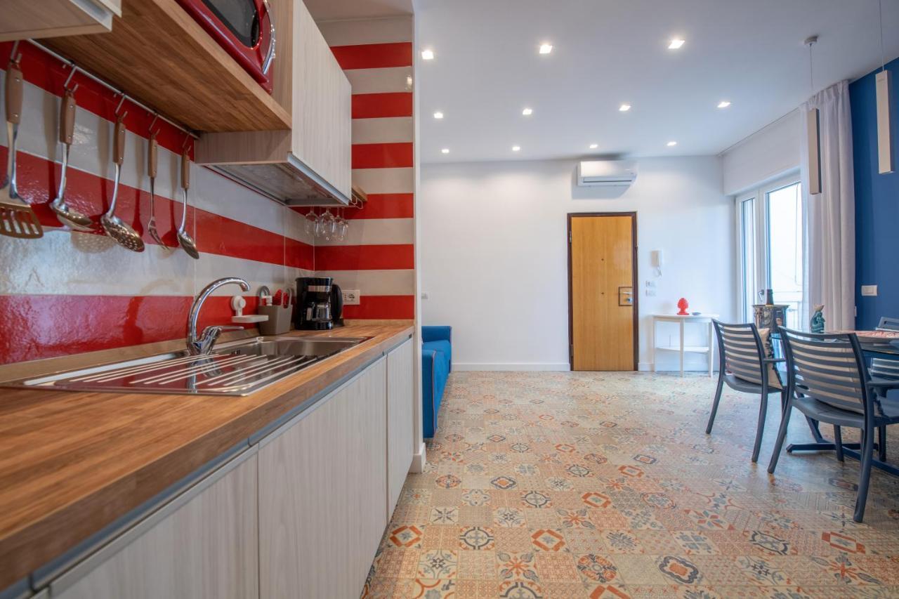 Coral Apartments Sorrento Exterior photo