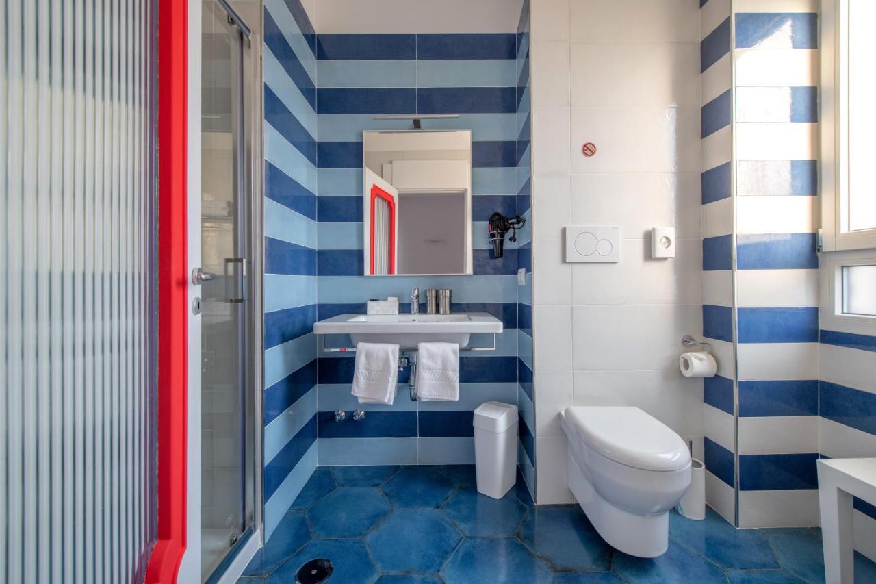 Coral Apartments Sorrento Exterior photo